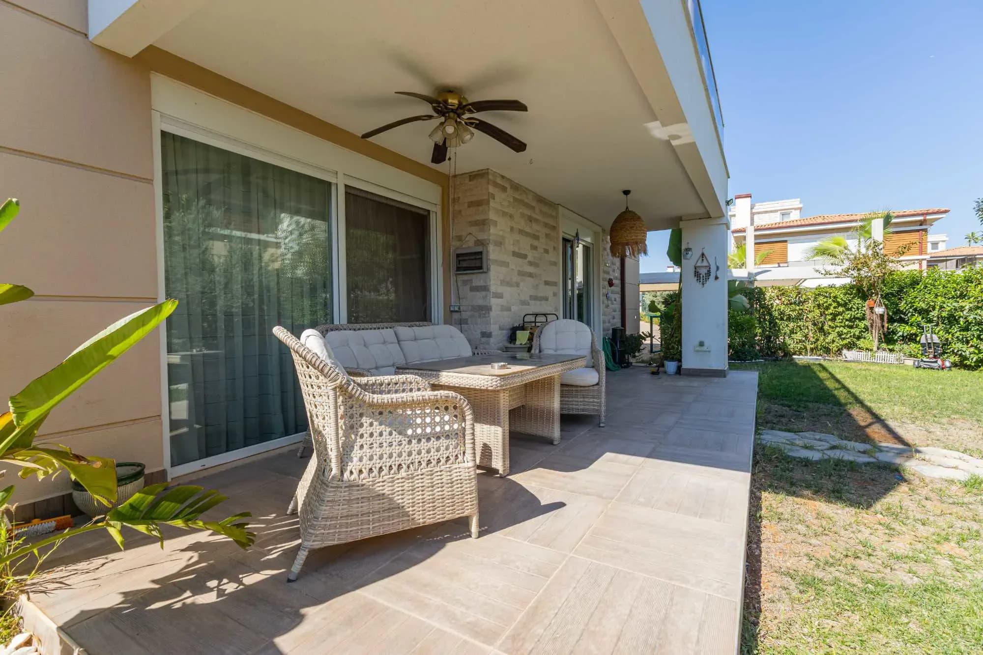 Döşemealtı'nda Full Eşyalı Kiralık 4+1 Site İçi Müstakil Villa fotoğraf 47