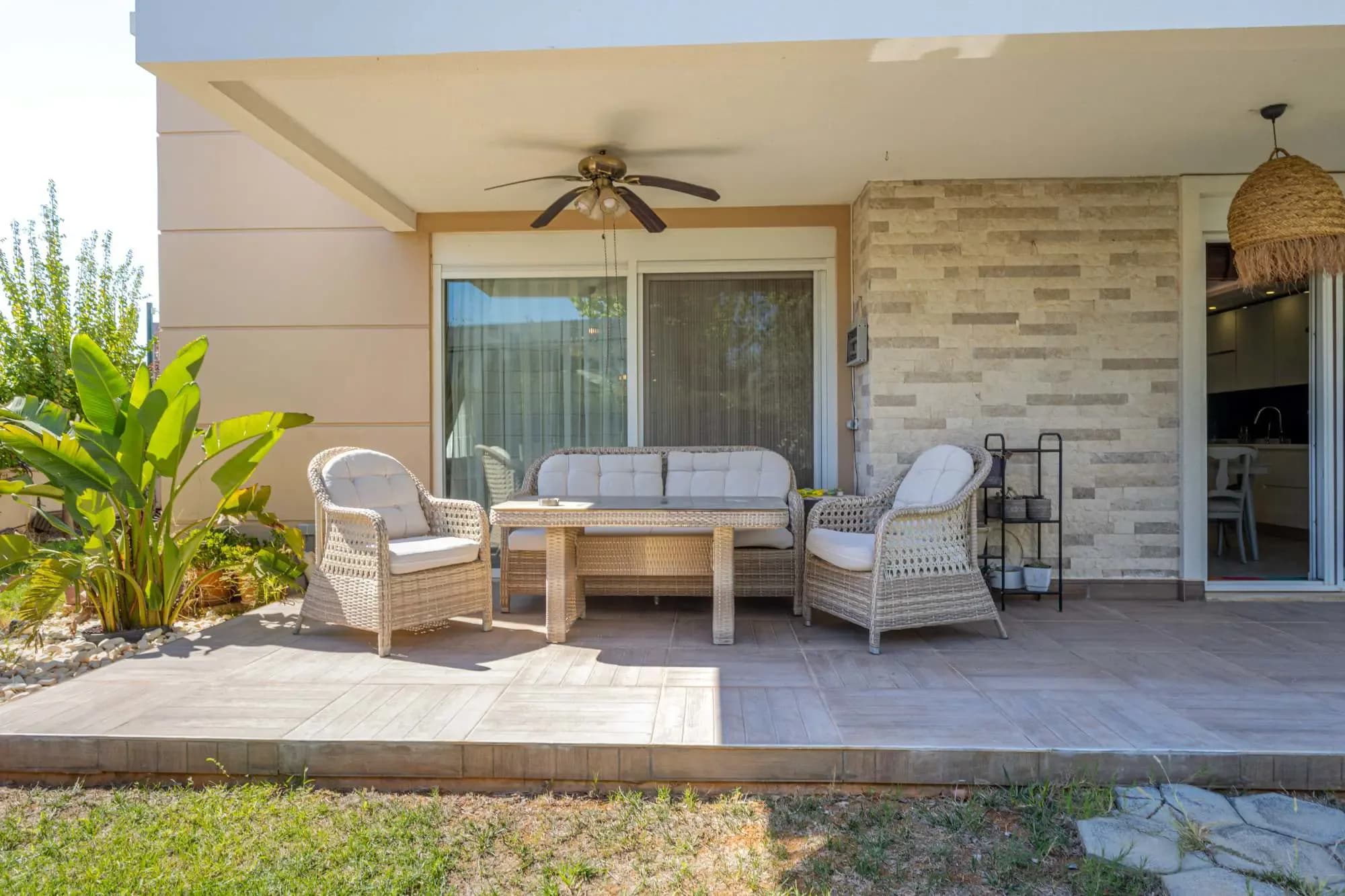 Döşemealtı'nda Full Eşyalı Kiralık 4+1 Site İçi Müstakil Villa fotoğraf 45