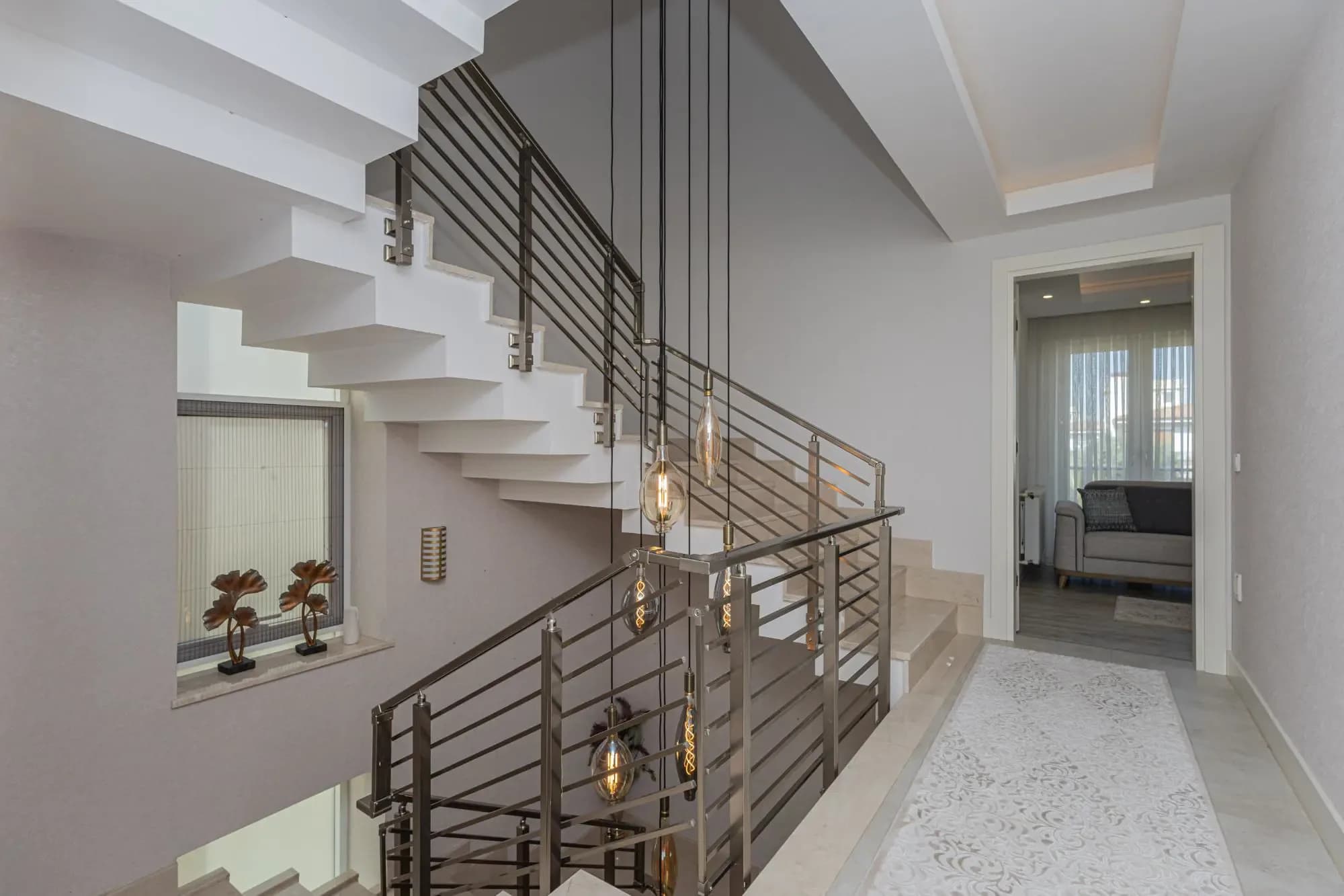 Döşemealtı'nda Full Eşyalı Kiralık 4+1 Site İçi Müstakil Villa fotoğraf 25