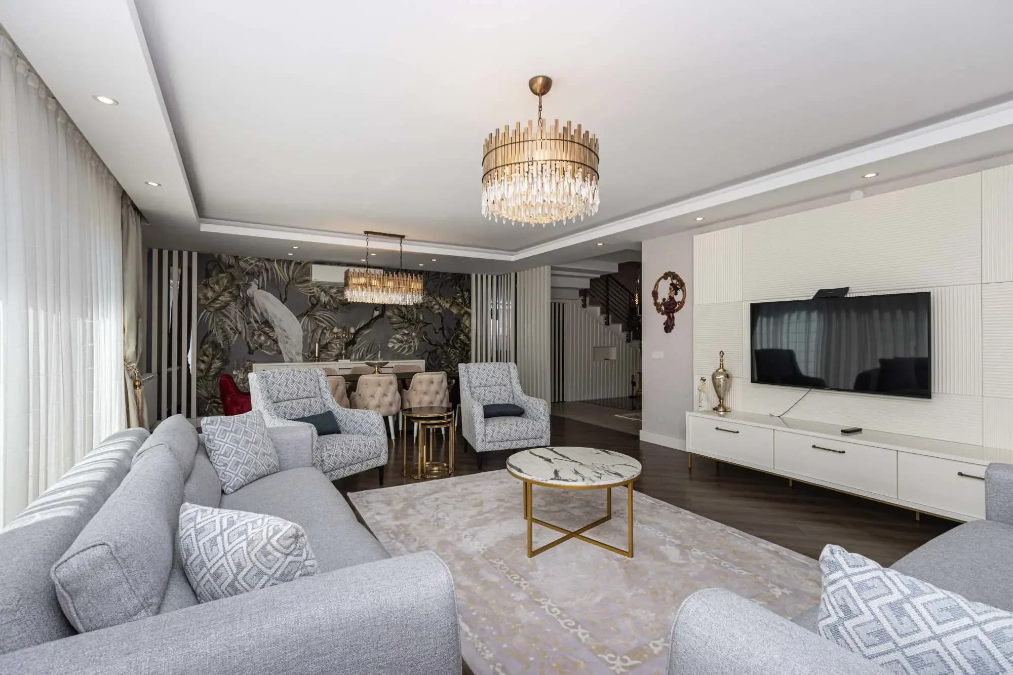 Döşemealtı'nda Full Eşyalı Kiralık 4+1 Site İçi Müstakil Villa fotoğraf 5