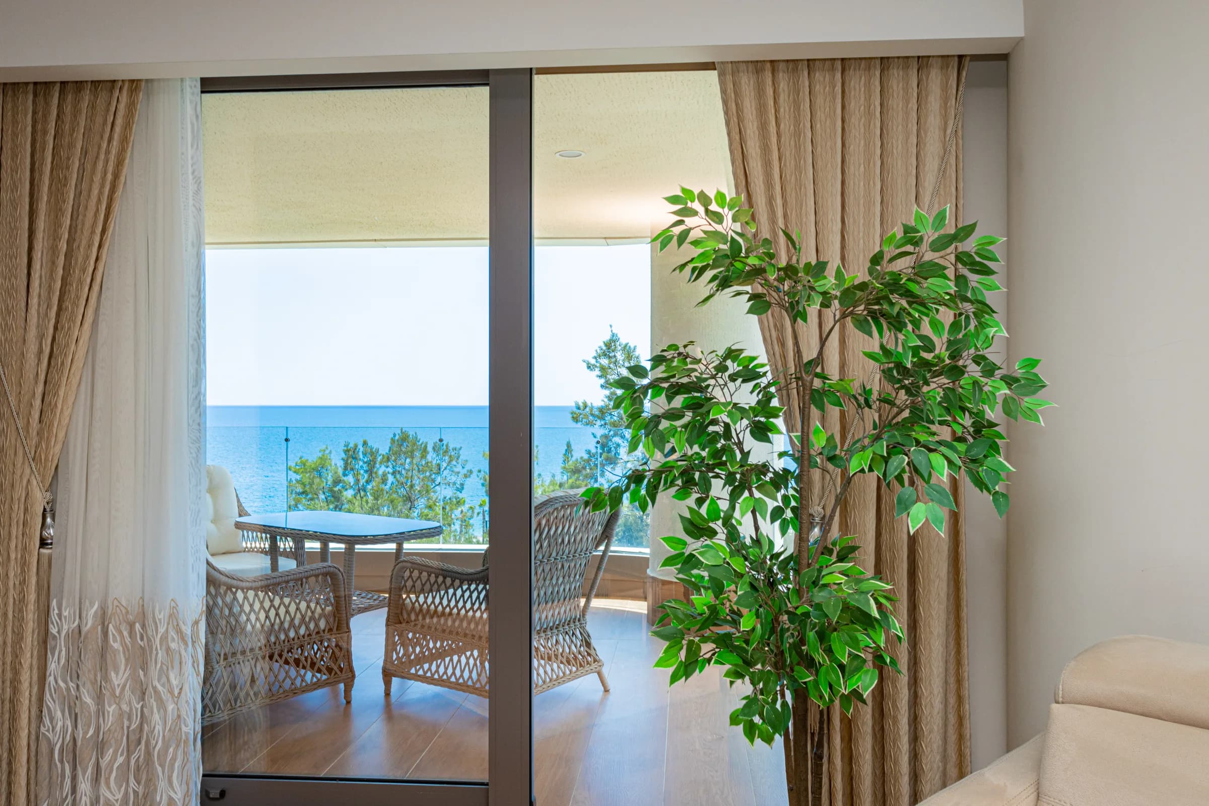 Konyaaltı'nda Denize Sıfır 3+1 Sun Is Blue Residence fotoğraf 48