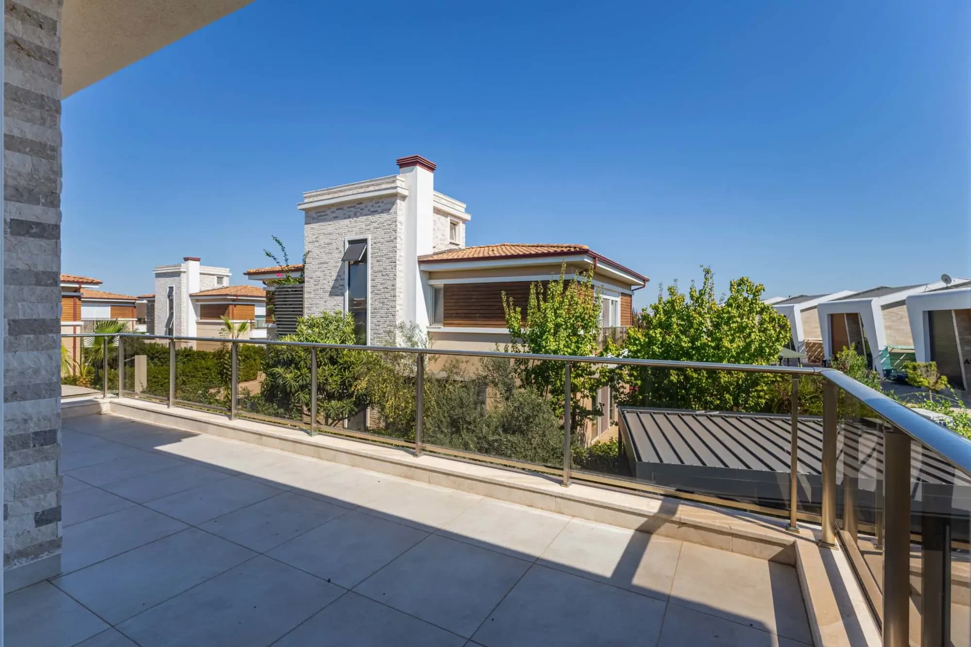 Döşemealtı'nda Full Eşyalı Kiralık 4+1 Site İçi Müstakil Villa fotoğraf 43