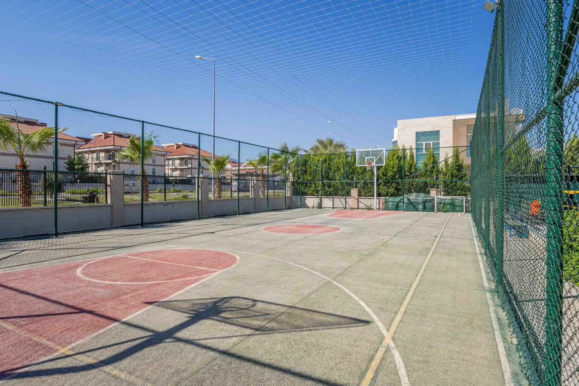 Döşemealtı'nda Full Eşyalı Kiralık 4+1 Site İçi Müstakil Villa fotoğraf 61
