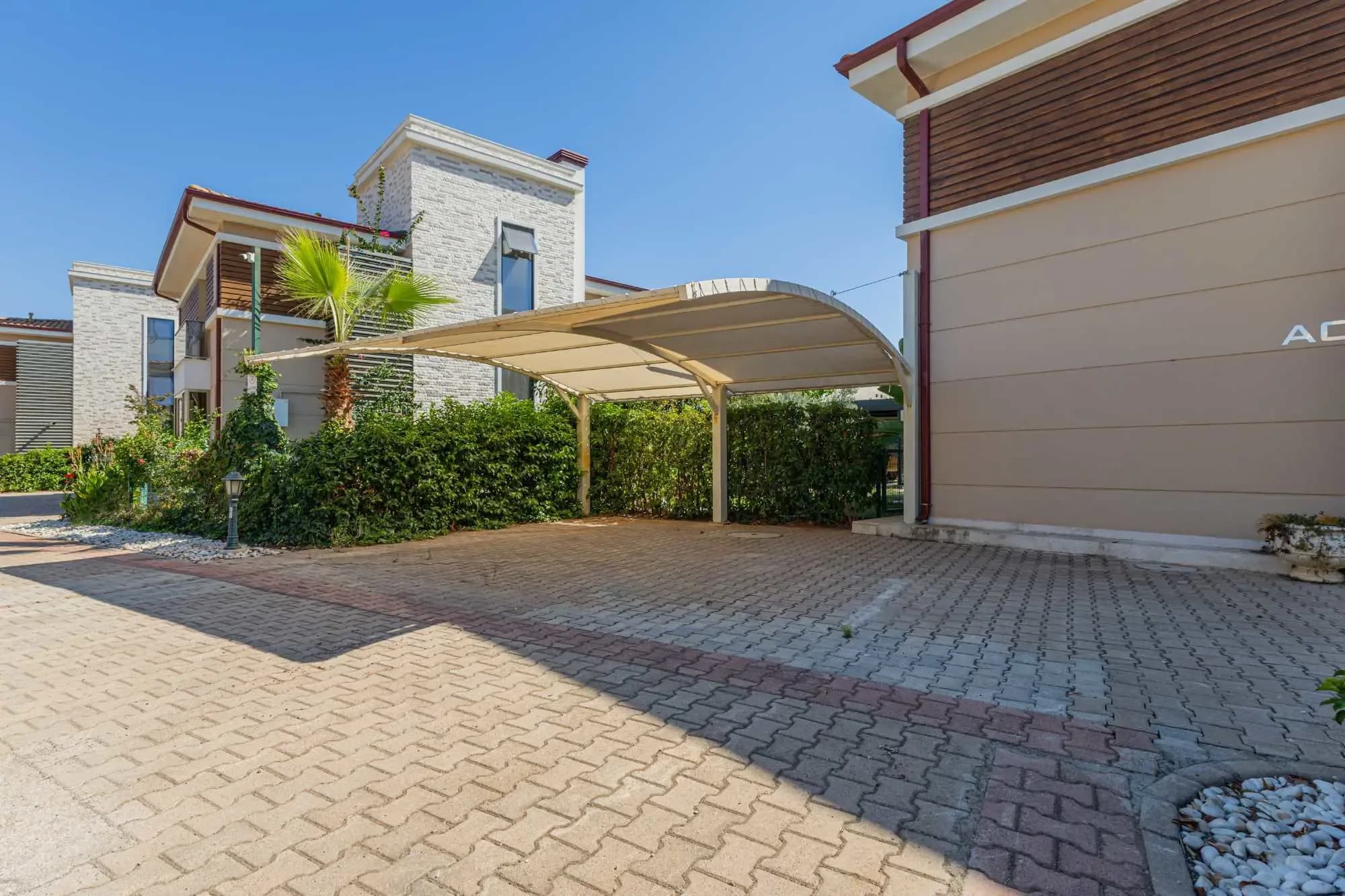 Döşemealtı'nda Full Eşyalı Kiralık 4+1 Site İçi Müstakil Villa fotoğraf 52